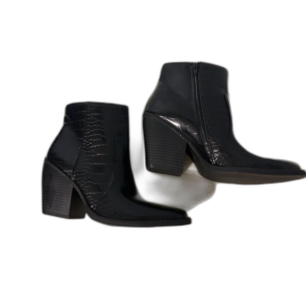 KICCK Madden Girl Black Ankle Boots Faux Leather - Picture 4 of 8